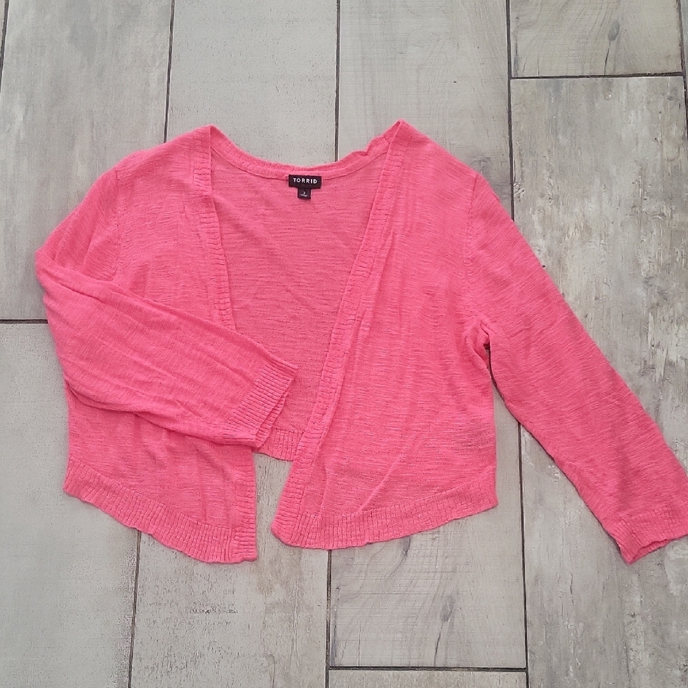 Torrid Pink Cropped Cardigan Sweater Size 2 X # 35